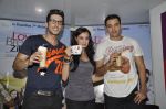 Dia Mirza, Zayed Khan, Cyrus Sahukar launch _Love Breakups Zindagi_ coffee at Cafe Coffee Day in Bandra, Mumbai on 13th Sept 2011 (59).JPG